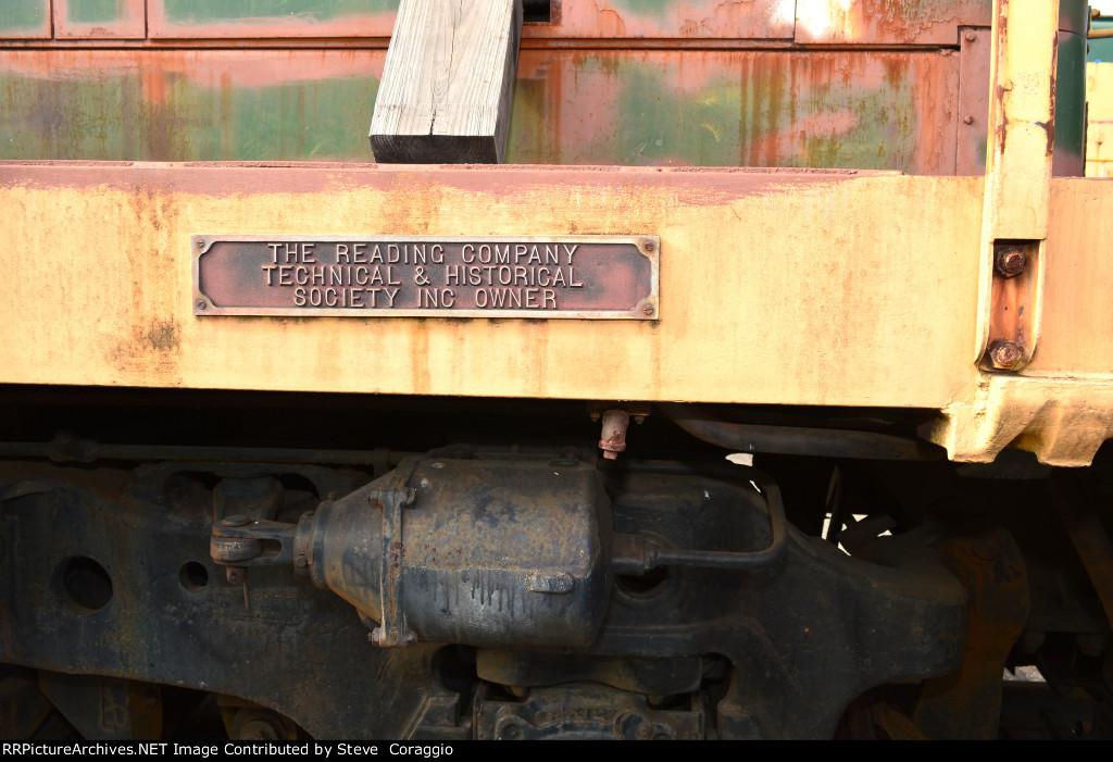 RDG 5513 Owners Plate The Reading Company Technical & Historical Society